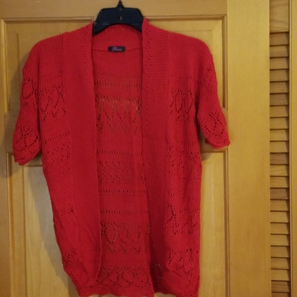 Red sweater - Picture 2 of 4